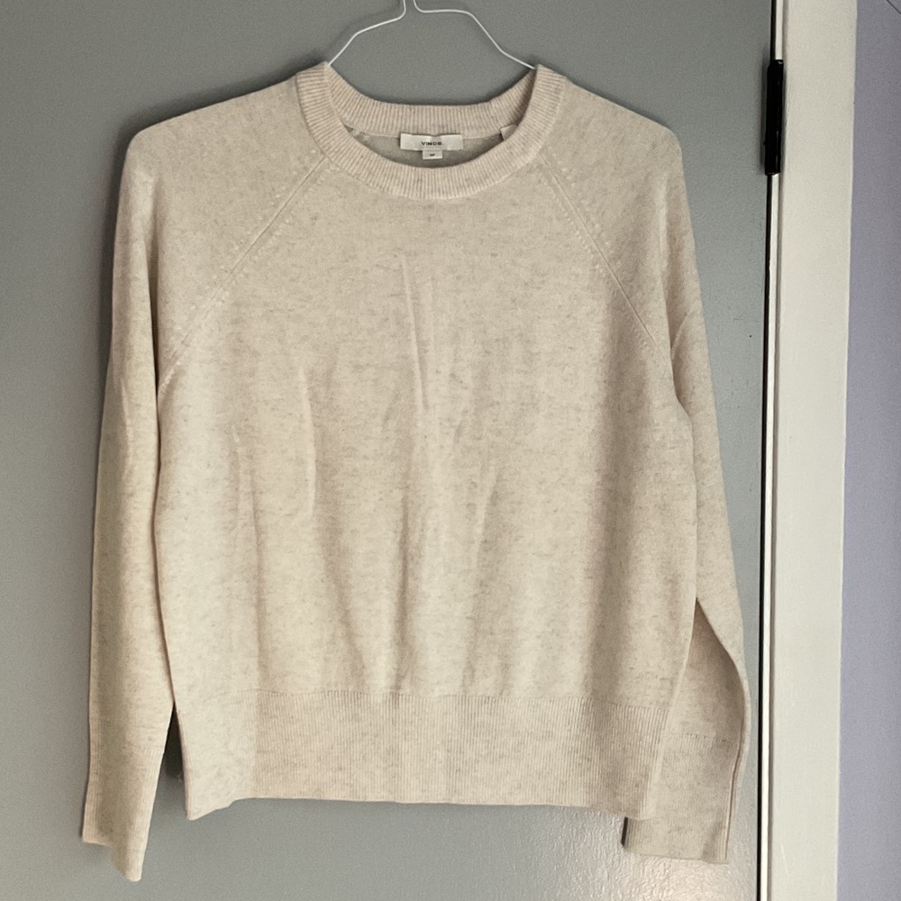 Vince cashmere / wool blend Light Cream Crew Neck Sweater
